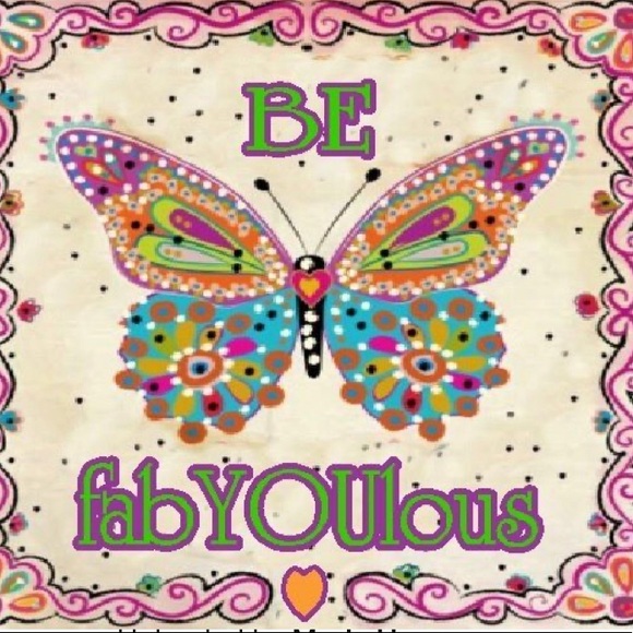 Meet your Posher, Dee - Picture 1 of 2